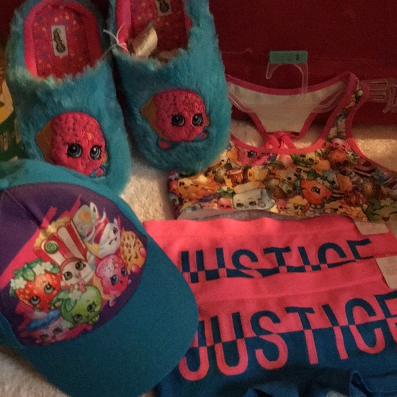 Gorgeous NWT Bundle of Joy 5- pieces Girls Gift 💝 - Picture 2 of 4